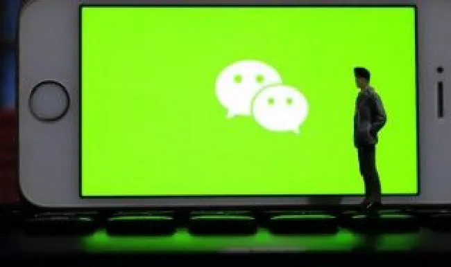 微信怎么把图片变成表情包 微信怎么把图片变成表情包收藏