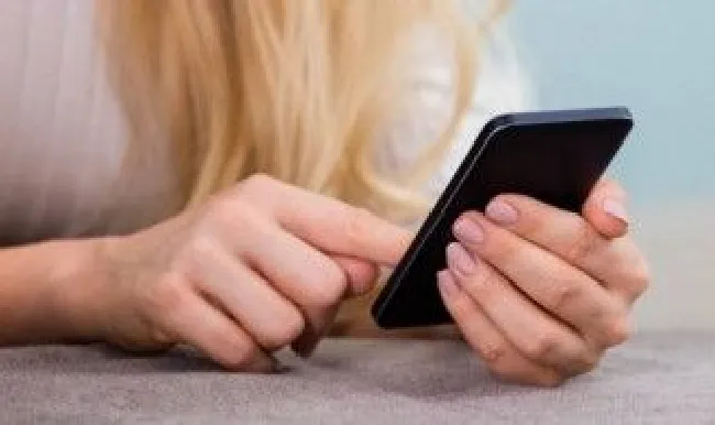 手机发烫如何迅速降温 手机发热如何快速降温