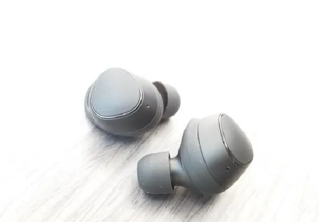 三星Gear IconX2怎样检查耳机的电量