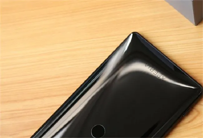 索尼xz2 premium支持快充吗