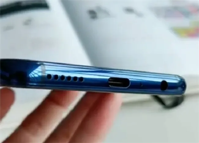 oppor17是什么充电接口