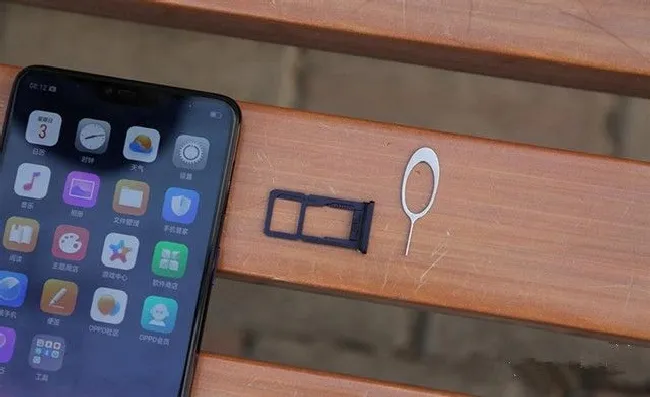 oppoa3可以插内存卡吗