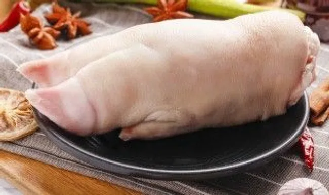 如何做土豆炖猪脚 家常土豆炖猪脚的方法