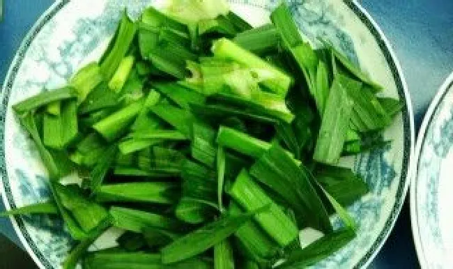 蒜叶腌制的方法 蒜叶腌制的方法是什么