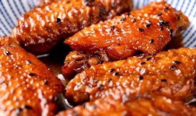 鸡中翅剔骨教程 怎样给鸡中翅剔骨