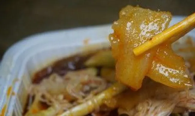 怎么做麻辣牛皮 制作麻辣牛皮的方法