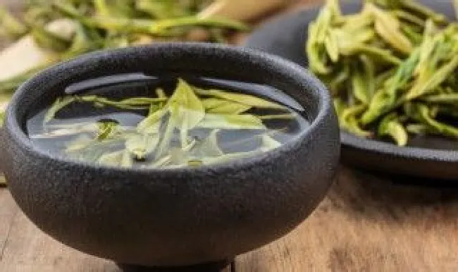 茶叶要放冰箱储存吗 毛尖茶叶要放冰箱储存吗