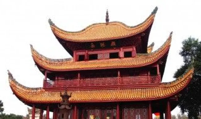 江南三大名楼中位于湖南的是（江南三大名楼中位于黄鹤楼的是）