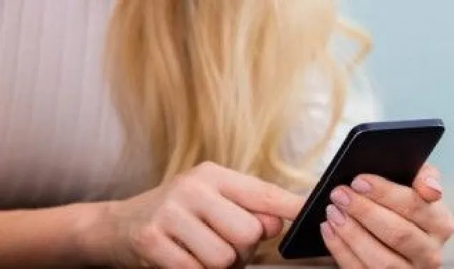 手机咋投屏到电视 手机咋投屏到电视上vivo