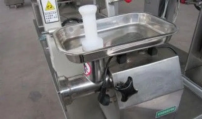 绞肉机的使用方法与技巧 绞肉机的使用方法和流程