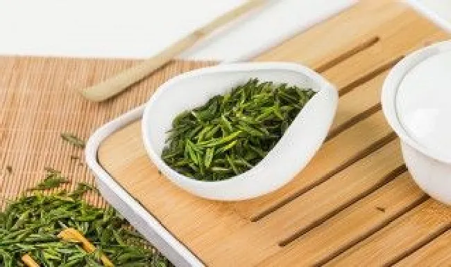 茶叶可以放冰箱保存吗 茶叶可以放冰箱保存吗?茶叶放冰箱冷藏好还是冷冻好