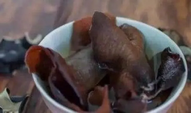 野生黑木耳怎么洗 野生黑木耳怎么洗才能干净