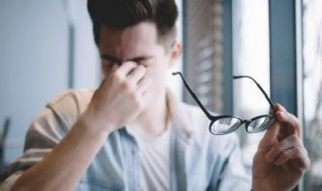戴眼镜鼻子有印怎么除