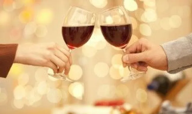 为什么红酒要醒酒（喝红酒的八大禁忌）