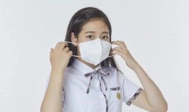 怎样戴口罩眼镜不起雾