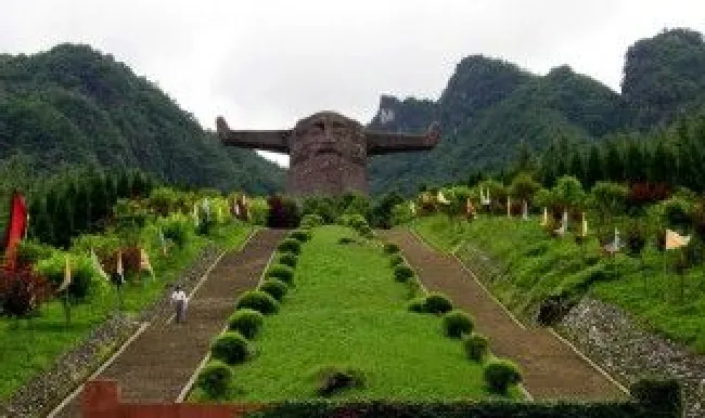 湖北神农架属于哪个市（湖北神农架属于哪个市哪个区）