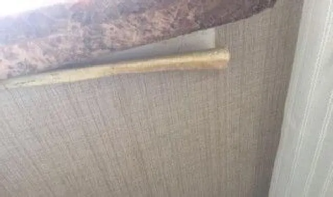 墙纸脱胶处理方法 墙纸脱胶处理方法图解