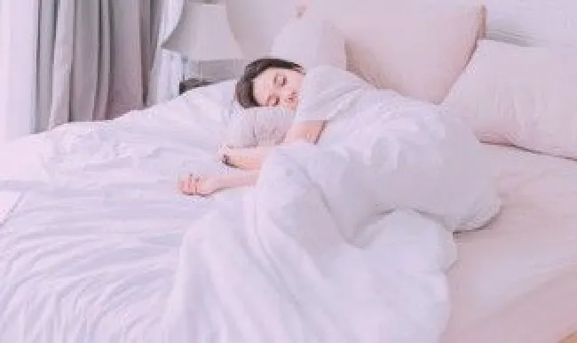 晚上睡觉不关灯有什么危害 晚上睡觉不关灯有什么危害吗