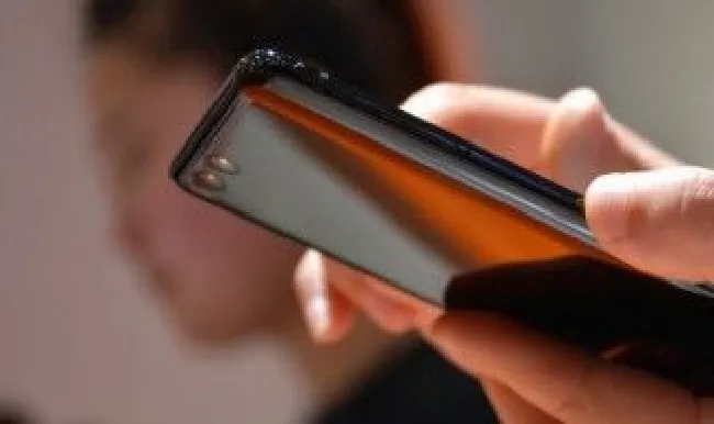 硅胶手机套发黄怎么清洗 硅胶手机套发黄清洗小窍门