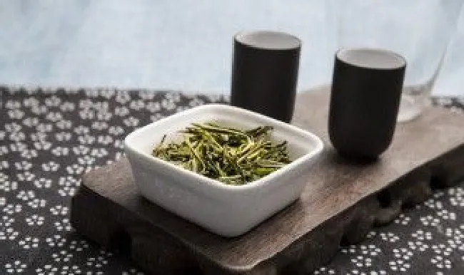 茶叶怕冻吗（茶叶怕冻吗冬天放外面）