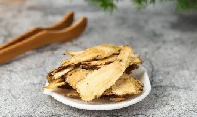 怎么挑选好的黄芪（怎么挑选好的黄芪图片）