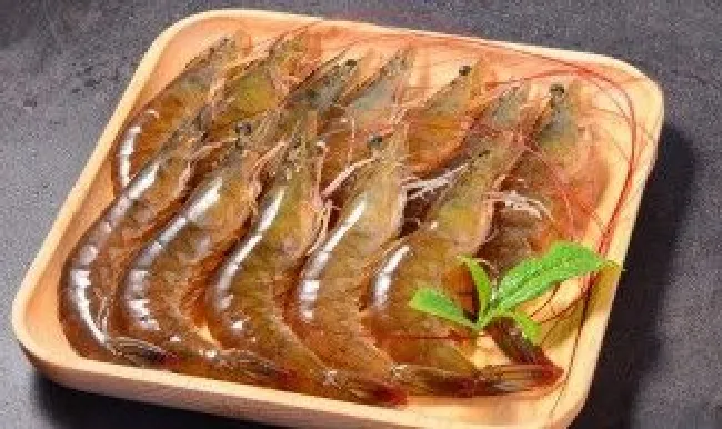 虾去头方法（怎样去虾头视频教程）