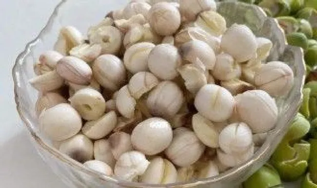 新鲜莲子怎么处理（新鲜莲子怎么处理保存）