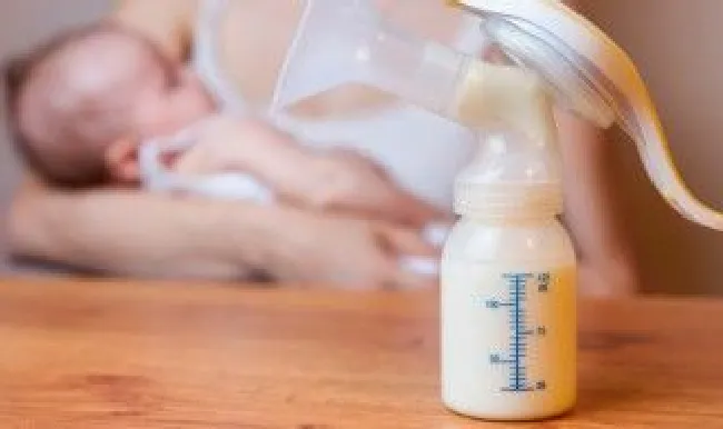 母乳冻了六个月真的还能喝吗 母乳冻了5个月真的还能喝吗