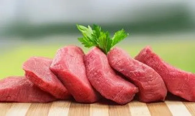冻的肉怎么快速解冻（快速化冻肉用什么方法）