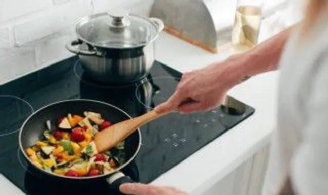 淀粉炒肉怎么不粘锅 淀粉炒肉怎么不粘锅窍门
