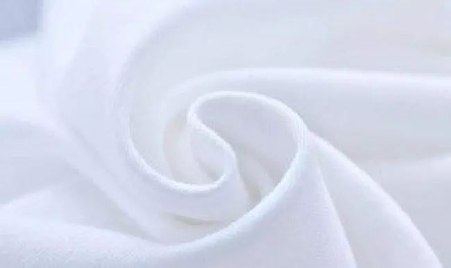 白色衣服发霉了该怎么办? 白色的衣服发霉了怎么洗得掉?
