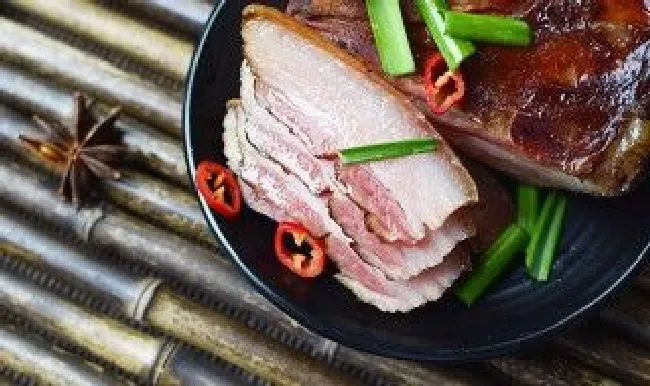 五花肉怎么挑选好（五花肉怎么挑选好坏）