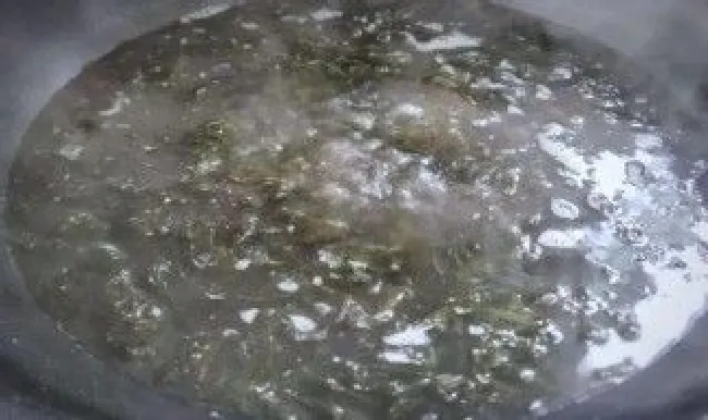 烧水怎么看烧开了 烧水怎么样知道是否烧开了