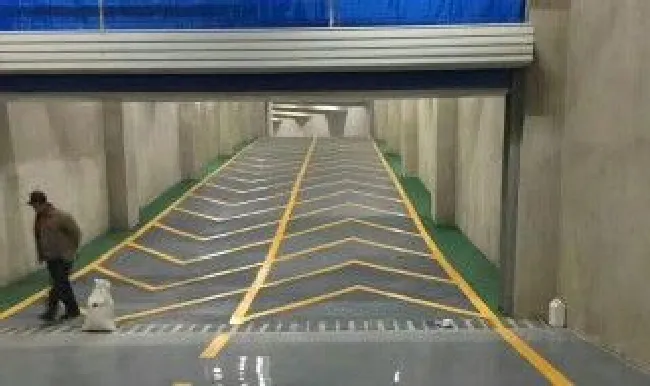 地下室坡道防滑怎么做（地下室坡道防滑做法）