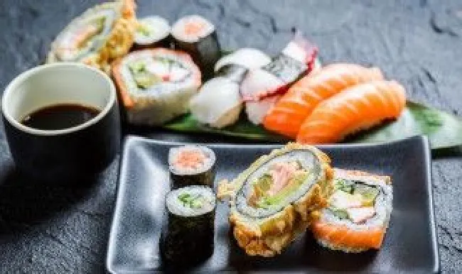 做寿司需要什么材料及食材（做寿司需要什么材料及食材呢）