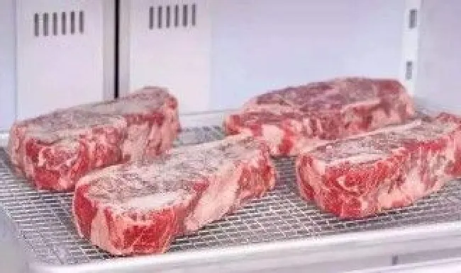 食材解冻最好的方法（食材解冻最好的方法是）