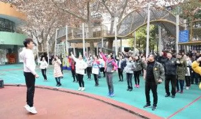 冬天热身最快的方法 冬天快速热身动作