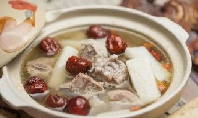 小排骨汤制作方法（小排骨汤制作方法步骤）