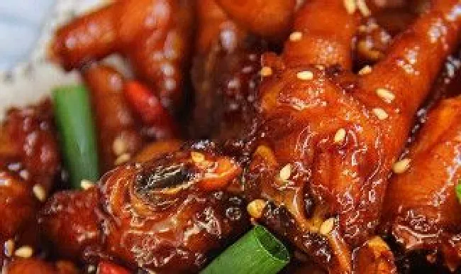 辣椒凤爪的做法大全（干辣椒凤爪做法）