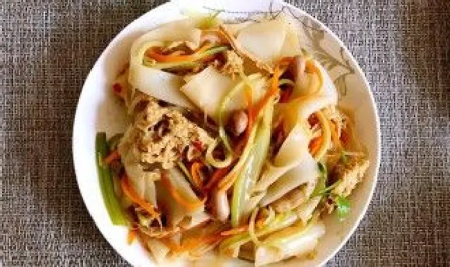 家里做凉皮的方法 家里做凉皮的方法和步骤