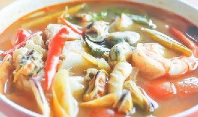 海鲜面加鸡蛋怎么做 海鲜面加鸡蛋怎么做才好吃