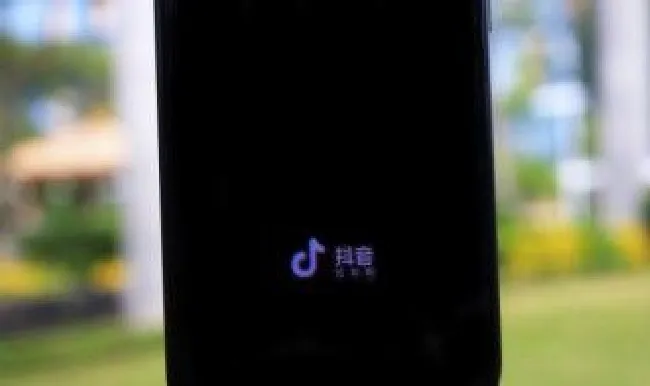 抖音吸粉文案早安（抖音文案大全正能量吸粉）