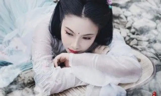 掌控全场的女生霸气网名（昵称女生霸气十足）